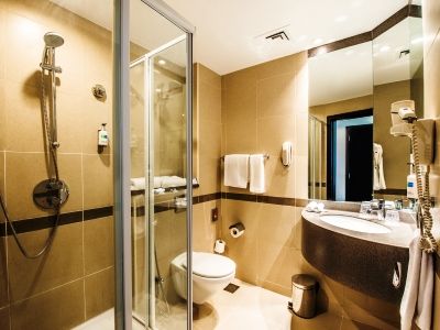 Holiday Inn Express Dubai Jumeirah, An Ihg Hotel Екстер'єр фото